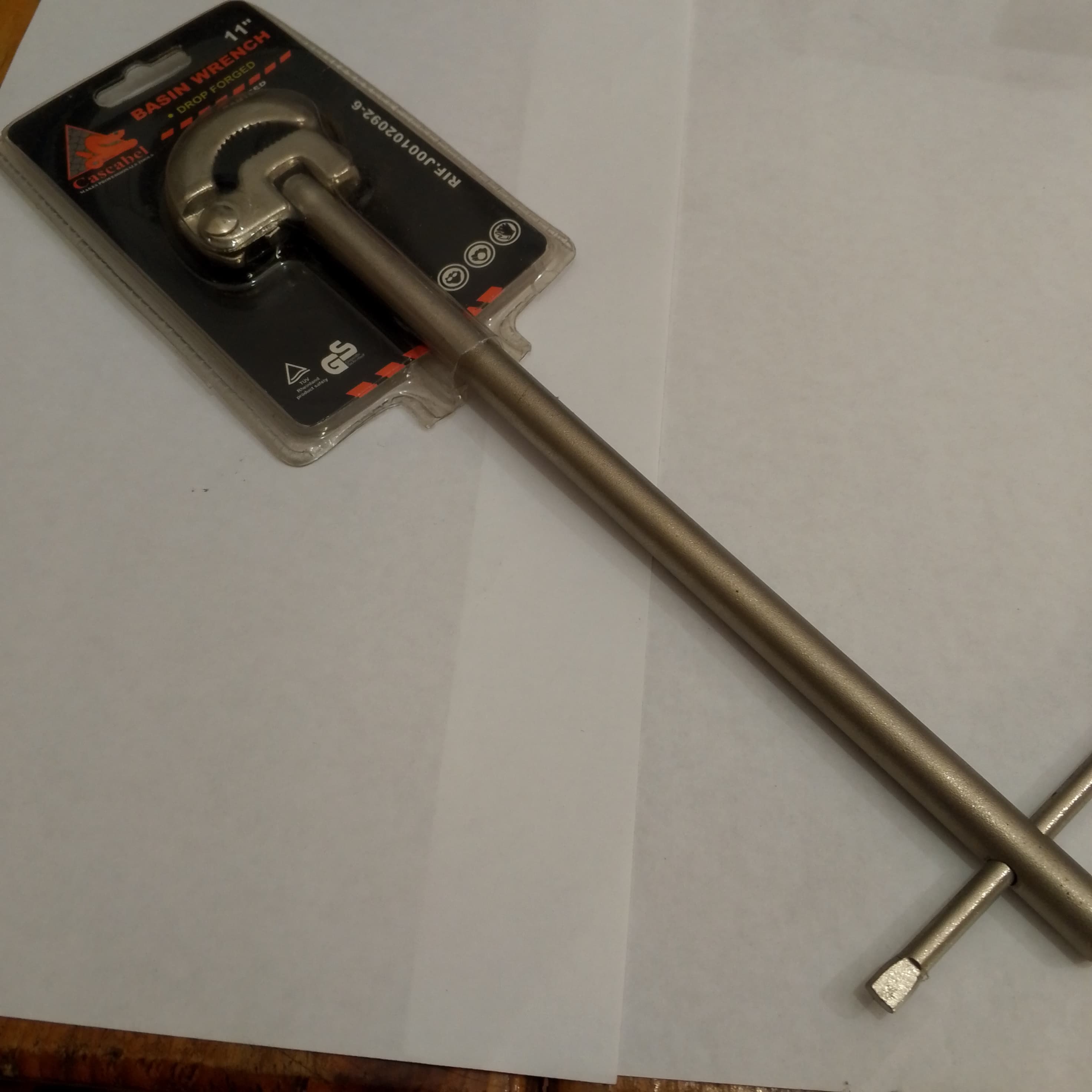Llave amigó del plomero cascabel 